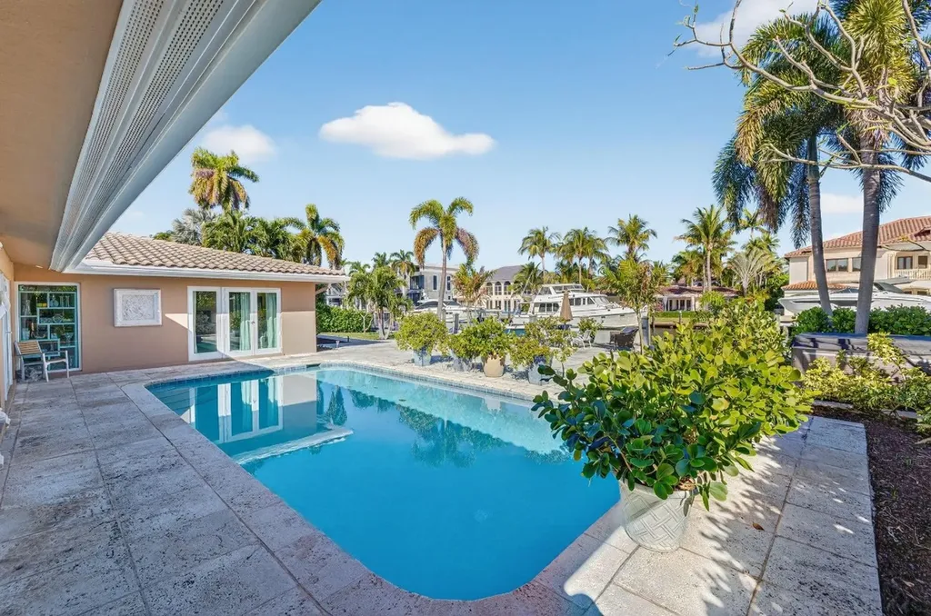 2871 NE 26th Court Fort Lauderdale FL 33306