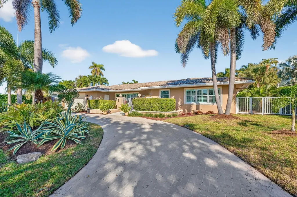 2871 NE 26th Court Fort Lauderdale FL 33306