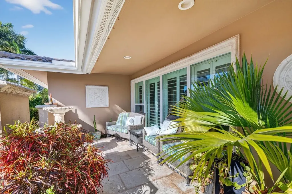 2871 NE 26th Court Fort Lauderdale FL 33306