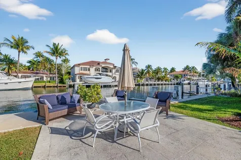 2871 NE 26th Court Fort Lauderdale FL 33306