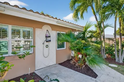 2871 NE 26th Court Fort Lauderdale FL 33306