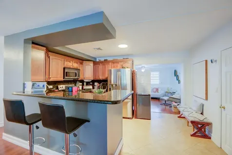 6500 SW 16th Court North Lauderdale FL 33068