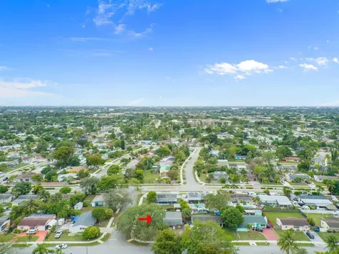 6500 SW 16th Court North Lauderdale FL 33068