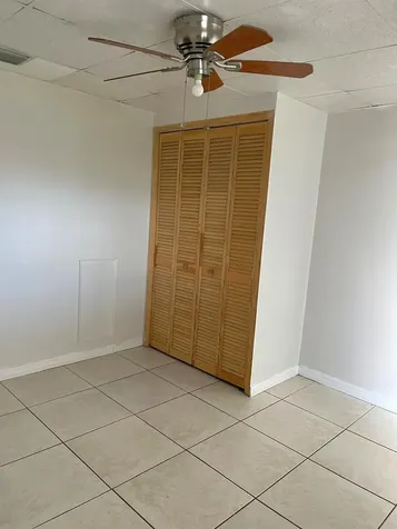6500 SW 16th Court North Lauderdale FL 33068