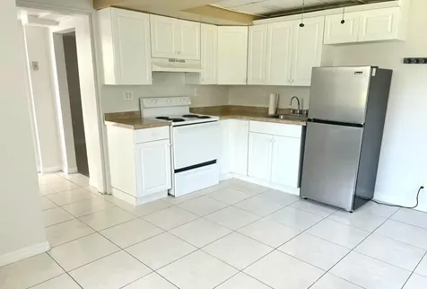 6500 SW 16th Court North Lauderdale FL 33068