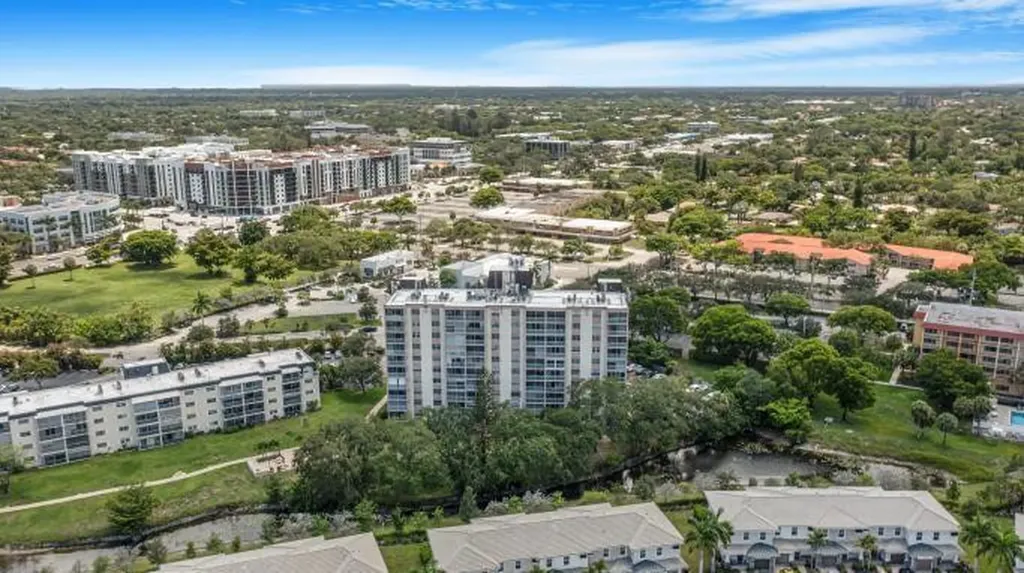 3575 Broken Woods Drive Coral Springs FL 33065