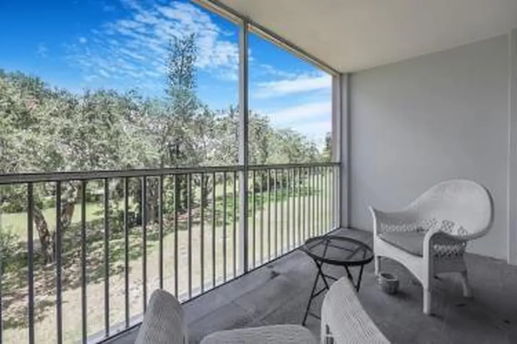3575 Broken Woods Drive Coral Springs FL 33065