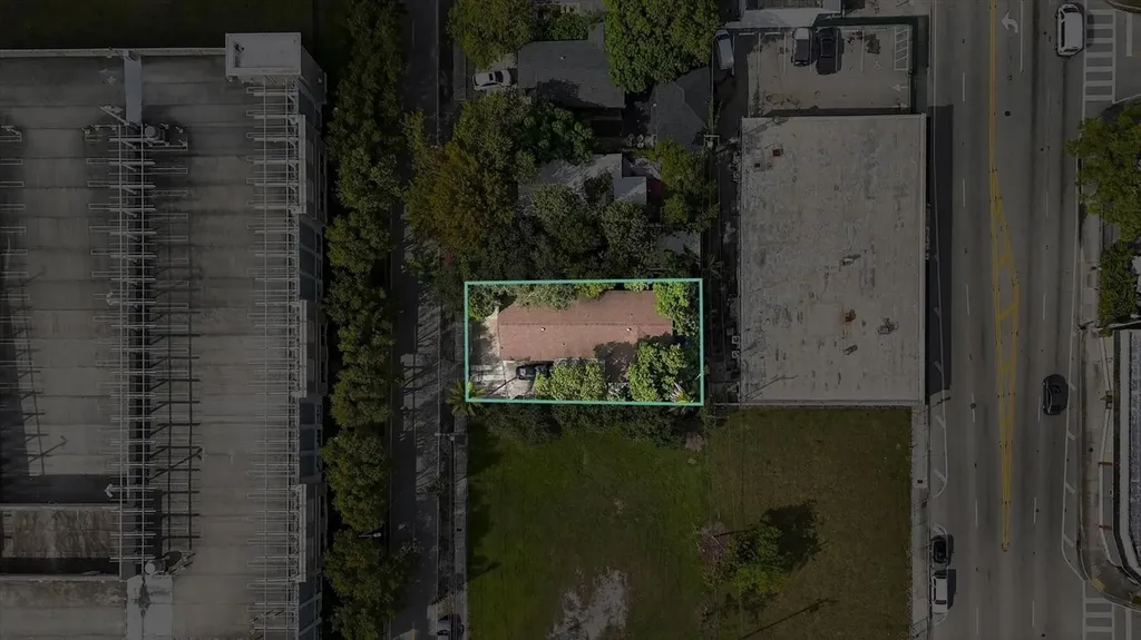 35 NE 53rd Street Miami FL 33137