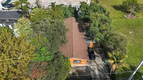 35 NE 53rd Street Miami FL 33137