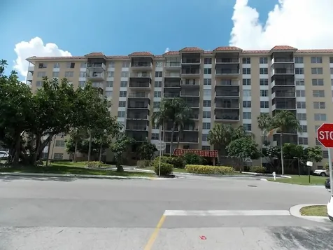 4174 Inverrary Drive Lauderhill FL 33319