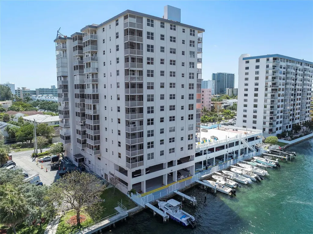 1505 N Riverside Drive Pompano Beach FL 33062