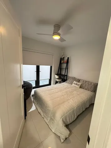 8455 NW 190th Terrace Hialeah FL 33015