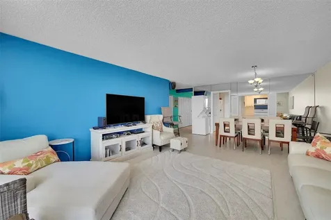 1401 S Ocean Drive Hollywood FL 33019