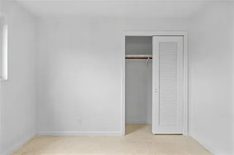 6543 NE 21st Road Fort Lauderdale FL 33308