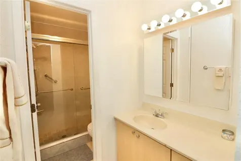 419 SW Natura Avenue Deerfield Beach FL 33441
