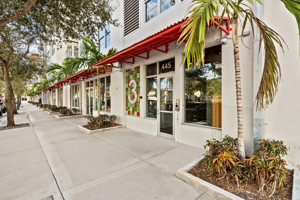 445 N Andrews Avenue Fort Lauderdale FL 33301