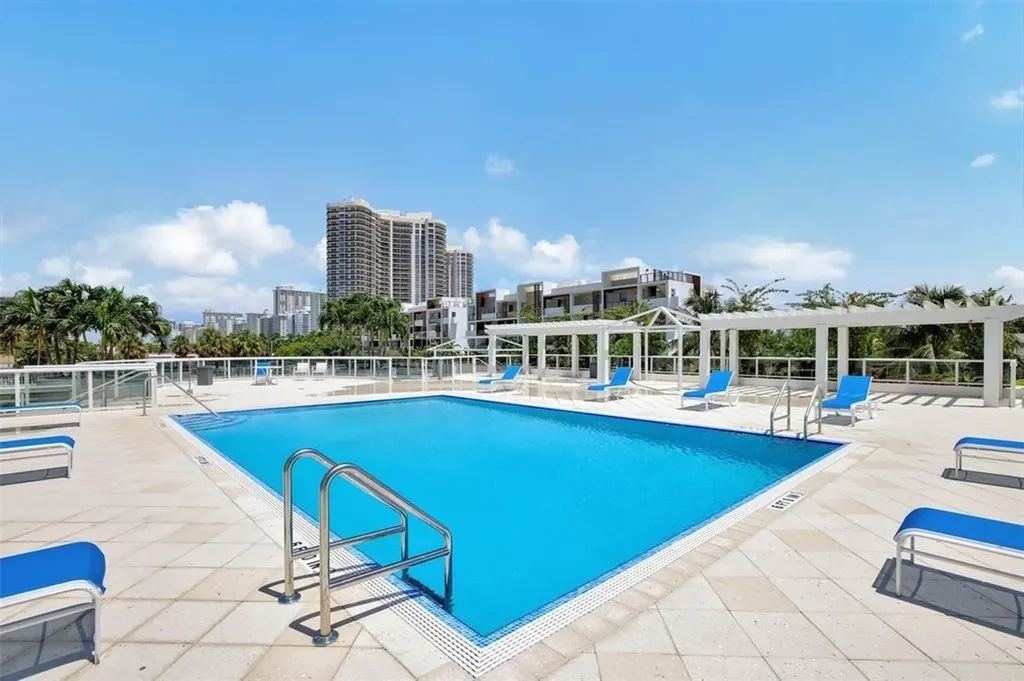 3015 N Ocean Boulevard Fort Lauderdale FL 33308