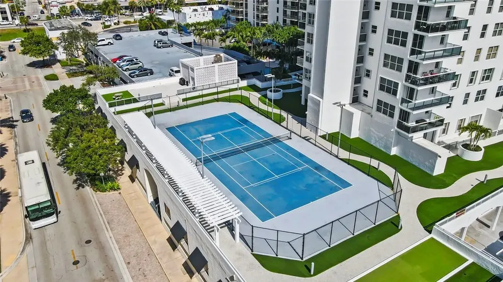 3015 N Ocean Boulevard Fort Lauderdale FL 33308