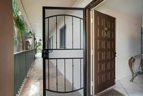 7442 Ashmont Circle Fort Lauderdale FL 33321