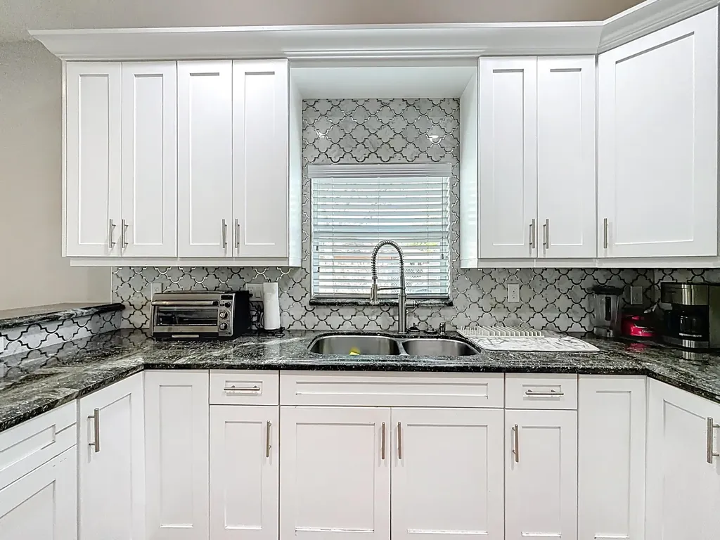2643 Kentucky Street West Palm Beach FL 33406