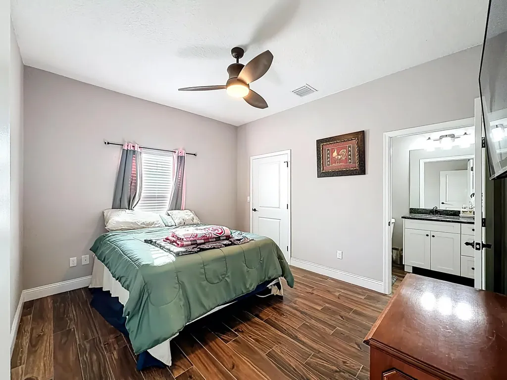 2643 Kentucky Street West Palm Beach FL 33406