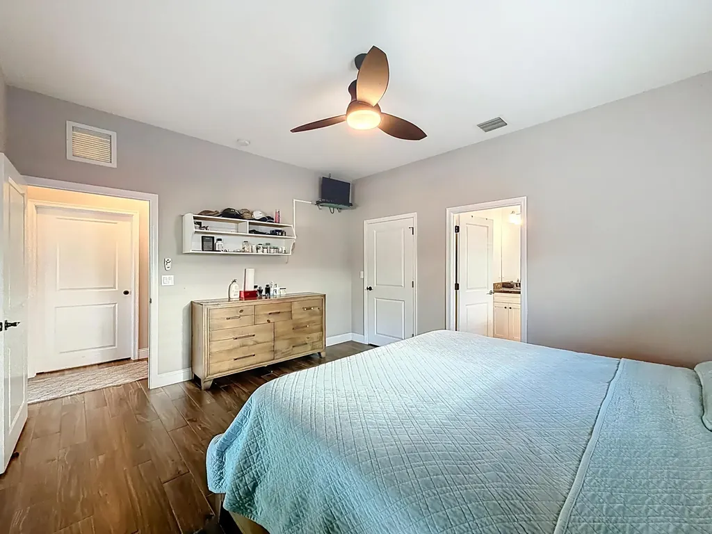 2643 Kentucky Street West Palm Beach FL 33406