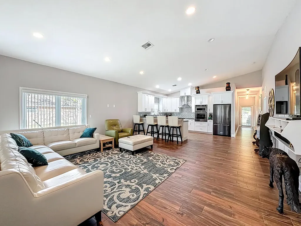 2643 Kentucky Street West Palm Beach FL 33406