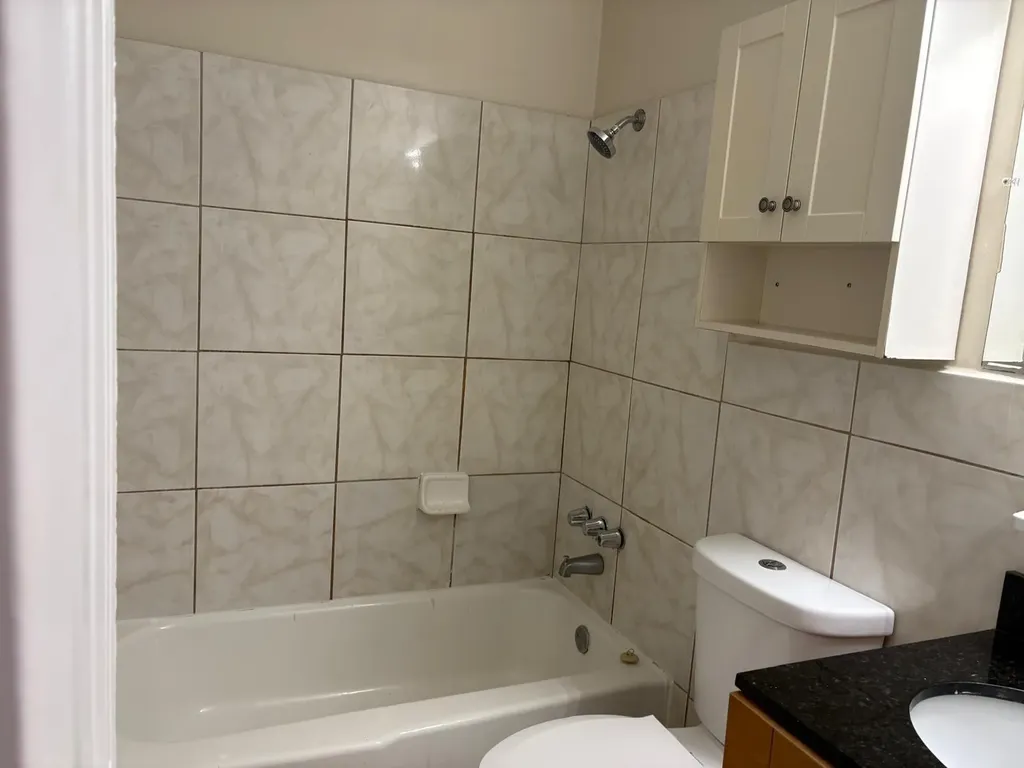 5811 NW 17th Place Sunrise FL 33313