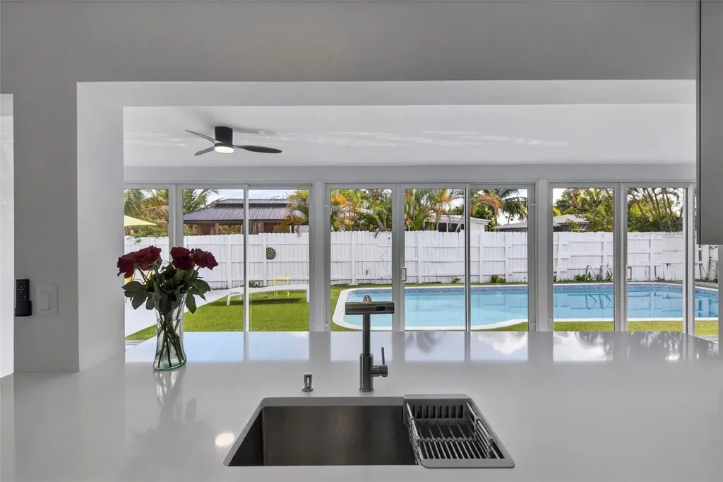 4390 NW 38th Avenue Fort Lauderdale FL 33309