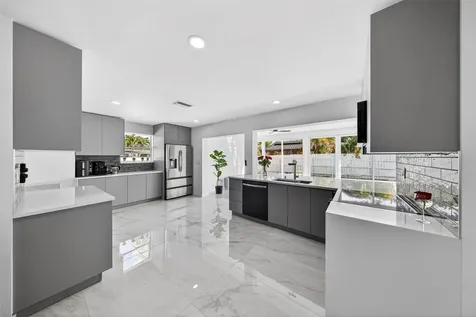 4390 NW 38th Avenue Fort Lauderdale FL 33309