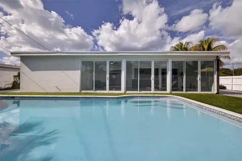 4390 NW 38th Avenue Fort Lauderdale FL 33309