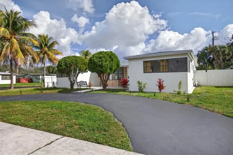 4390 NW 38th Avenue Fort Lauderdale FL 33309