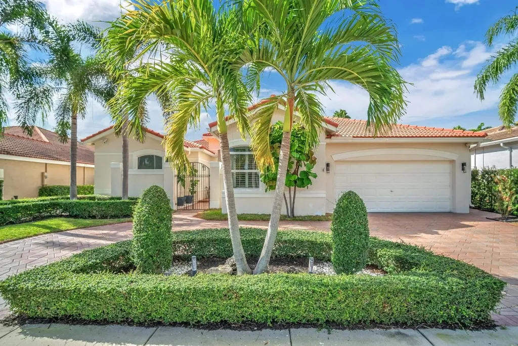 2577 Jardin Court Weston FL 33327