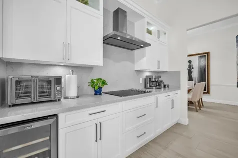 2577 Jardin Court Weston FL 33327