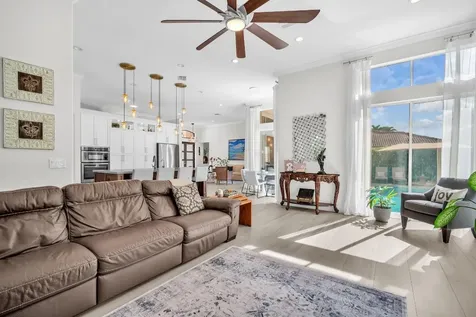 2577 Jardin Court Weston FL 33327