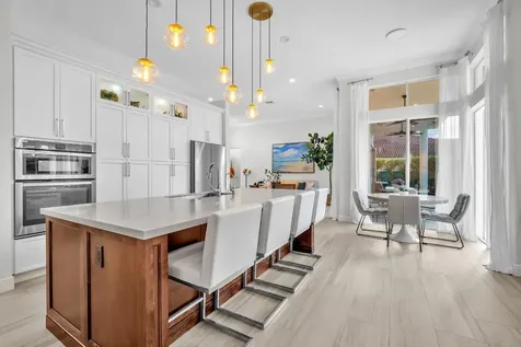 2577 Jardin Court Weston FL 33327
