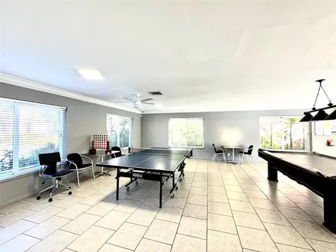 119 NE 19th Court Wilton Manors FL 33305