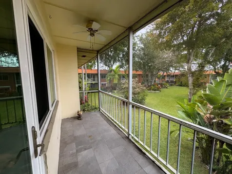 119 NE 19th Court Wilton Manors FL 33305