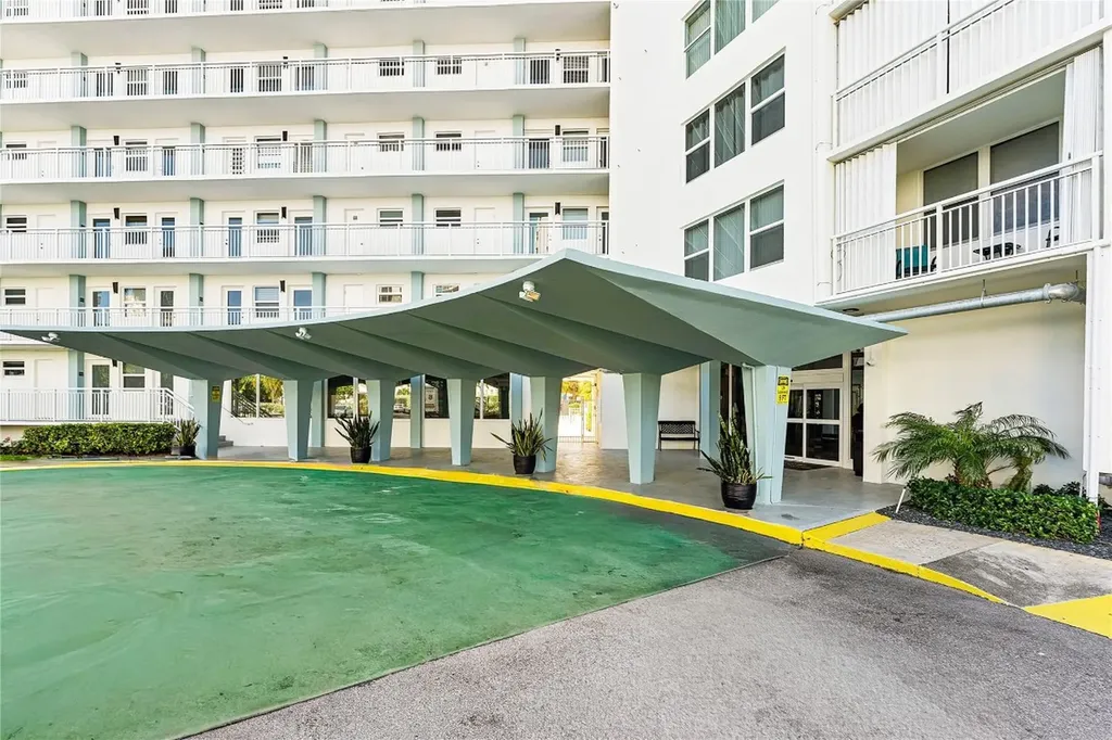 201 N Ocean Boulevard Pompano Beach FL 33062