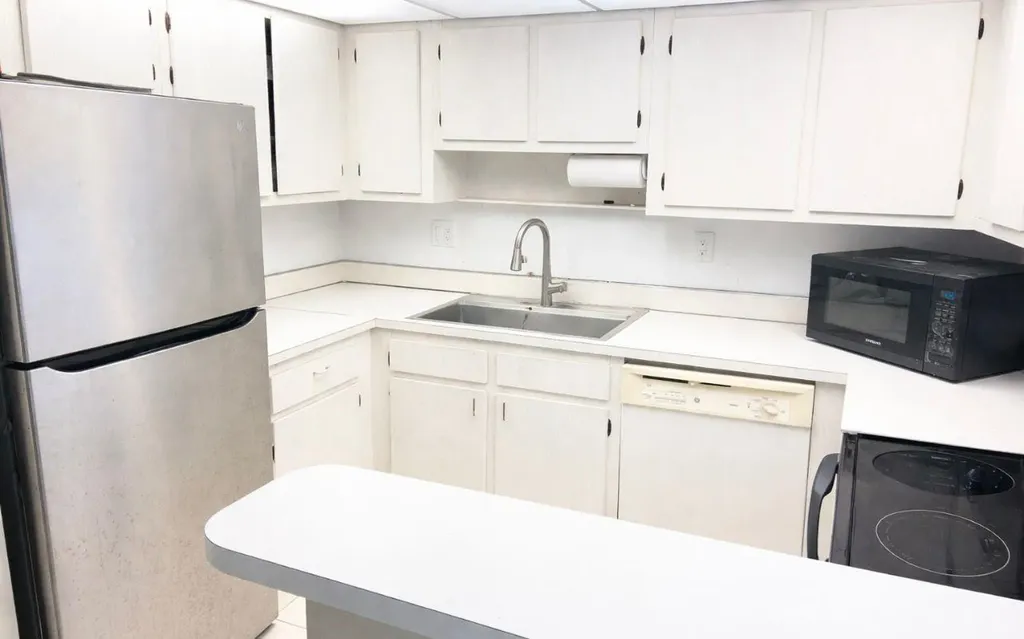 3001 W Rolling Hills Circle Davie FL 33328