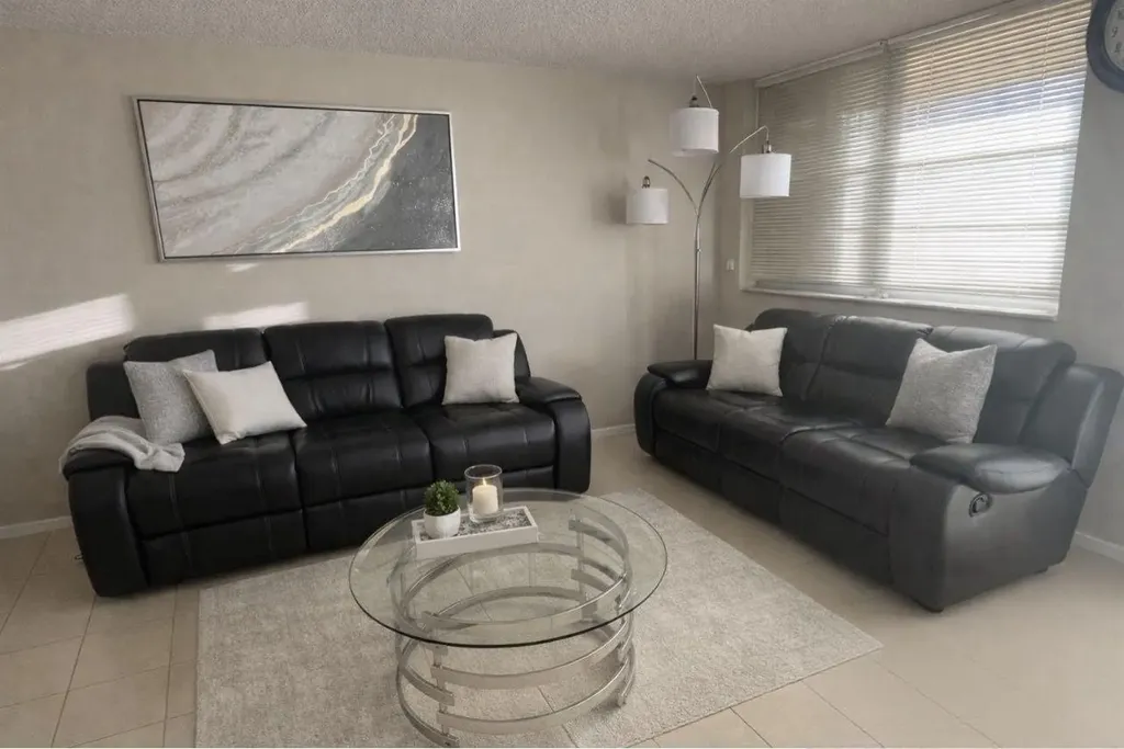 3001 W Rolling Hills Circle Davie FL 33328
