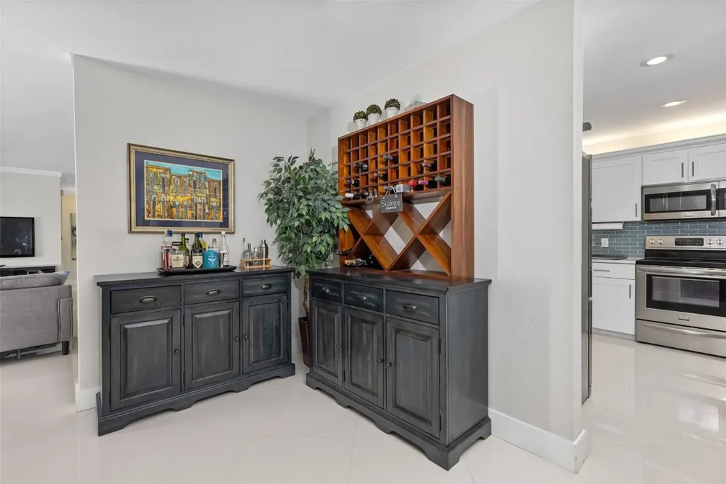 5401 NE 17th Terrace Fort Lauderdale FL 33334
