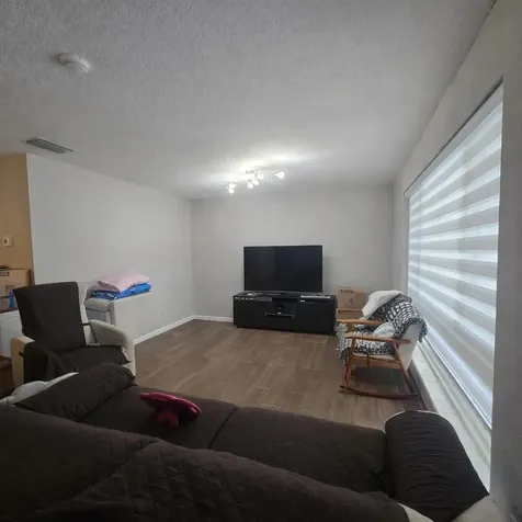 6828 NW 29th Court Sunrise FL 33313