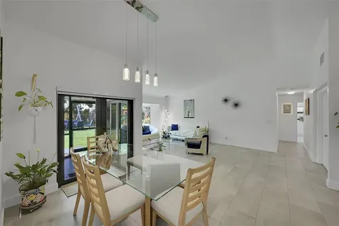 2161 NW 40th Avenue Coconut Creek FL 33066