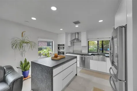 2161 NW 40th Avenue Coconut Creek FL 33066