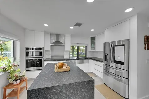 2161 NW 40th Avenue Coconut Creek FL 33066