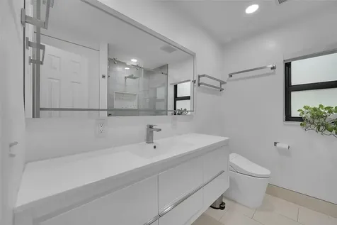 2161 NW 40th Avenue Coconut Creek FL 33066