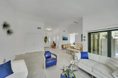 2161 NW 40th Avenue Coconut Creek FL 33066