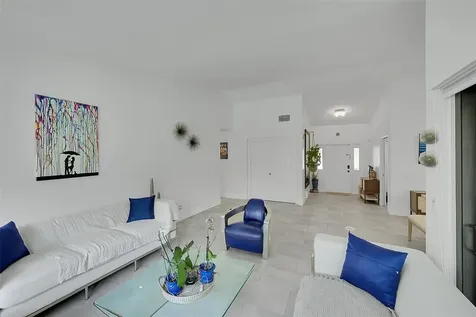 2161 NW 40th Avenue Coconut Creek FL 33066