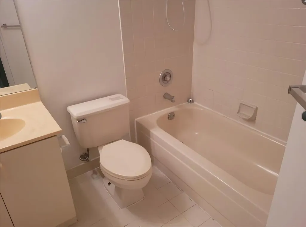 8741 Wiles Road Coral Springs FL 33067
